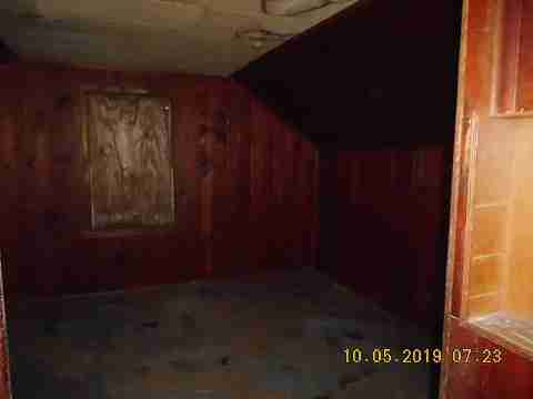 9042 Burt (18)_m.jpg